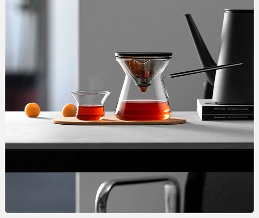 Modern Minimalistic Brewing Teapot, Glass,With Magnetic Lid