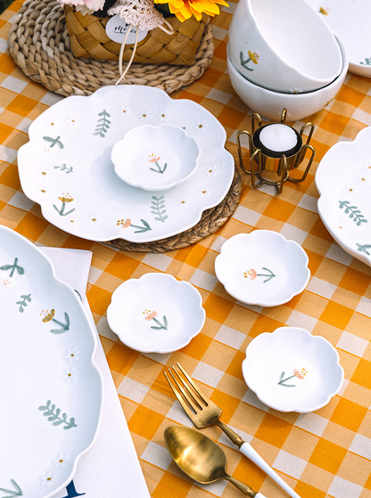 Daisy Relief Ceramic Tableware Set, 6 PCs